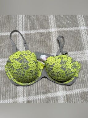 Xhilaration Gray Lace Push-Up Bra with Neon Green Trim